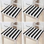 4'lü Siyah Beyaz Çizgili Dijital Baskılı Fermuarlı Sandalye Minderi Seti Realhomes