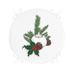 Çam Ağacı Yaprakları İçinde Mumluk Tasarımlı Dijital Baskılı Yuvarlak Fermuarlı Sandalye Minderi Realhomes