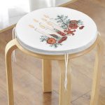 - RealHomes Yuvarlak Fermuarlı Minder - Realhomes  Çam Yapraklı Mum Tasarımlı Dijital Baskılı Modern Yuvarlak Fermuarlı Sandalye Minderi Realhomes