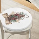 - RealHomes Yuvarlak Fermuarlı Minder - Realhomes  Kurdeleli Kozalak Motifli Dijital Baskılı Yuvarlak Fermuarlı Sandalye Minderi Realhomes