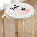 - RealHomes Yuvarlak Fermuarlı Minder - Realhomes  Krem Kumlama Zemin Vazo Desenli Dijital Baskılı Modern Yuvarlak Fermuarlı Sandalye Minderi Realhomes