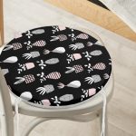 - RealHomes Yuvarlak Fermuarlı Minder - Realhomes  Siyah Zemin Vazo Desenli Dijital Baskılı Modern Yuvarlak Fermuarlı Sandalye Minderi Realhomes