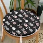 - RealHomes Yuvarlak Fermuarlı Minder - Realhomes  Siyah Zemin Vazo Desenli Dijital Baskılı Modern Yuvarlak Fermuarlı Sandalye Minderi Realhomes