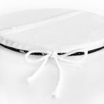 - RealHomes Yuvarlak Fermuarlı Minder - Realhomes Siyah Kar Taneli Zemin Hediye Paketleri Desenli Dijital Baskılı Modern Yuvarlak Fermuarlı Sandalye Minderi Realhomes