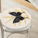 - RealHomes Yuvarlak Fermuarlı Minder - Realhomes  Kelebek Silüetli Özel Tasarım Dijital Baskılı Yuvarlak Fermuarlı Sandalye Minderi Realhomes