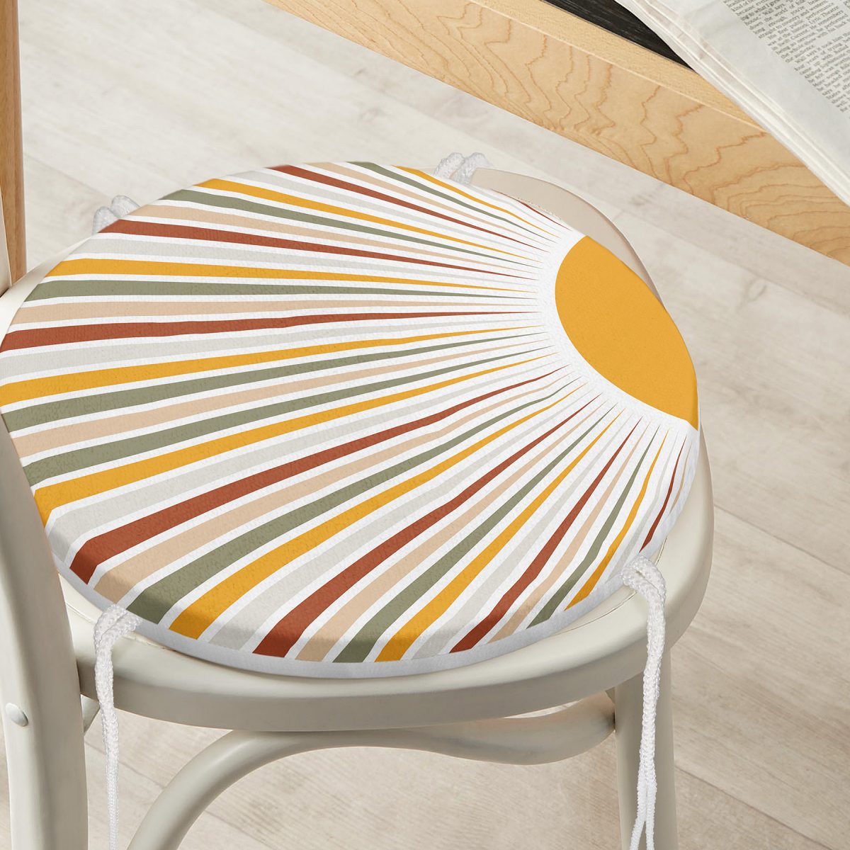 Güneş ve Renkli Işınları Özel Tasarım Dijital Baskılı Yuvarlak Fermuarlı Sandalye Minderi Realhomes