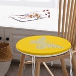 - RealHomes Yuvarlak Fermuarlı Minder - Realhomes Sarı Zemin Papatyadan Kelebek Tasarımlı Dijital Baskılı Yuvarlak Fermuarlı Sandalye Minderi Realhomes