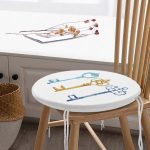 - RealHomes Yuvarlak Fermuarlı Minder - Realhomes  Renkli Anahtar Desenli Dijital Baskılı Yuvarlak Fermuarlı Sandalye Minderi Realhomes