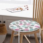 - RealHomes Yuvarlak Fermuarlı Minder - Realhomes  Beyaz Zeminde Ananas Motifli Dijital Baskılı Yuvarlak Fermuarlı Sandalye Minderi Realhomes