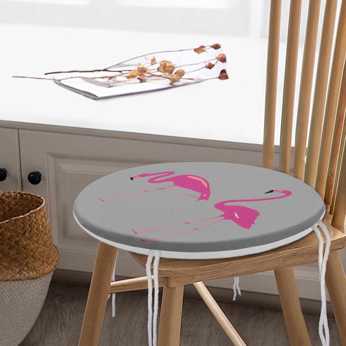 Gri Zemin Flamingo Desenli Dijital Baskılı Yuvarlak Fermuarlı Sandalye Minderi Realhomes