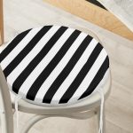 - RealHomes Yuvarlak Fermuarlı Minder - Realhomes  Siyah Beyaz Şeritli Dijital Baskılı Yuvarlak Fermuarlı Sandalye Minderi Realhomes