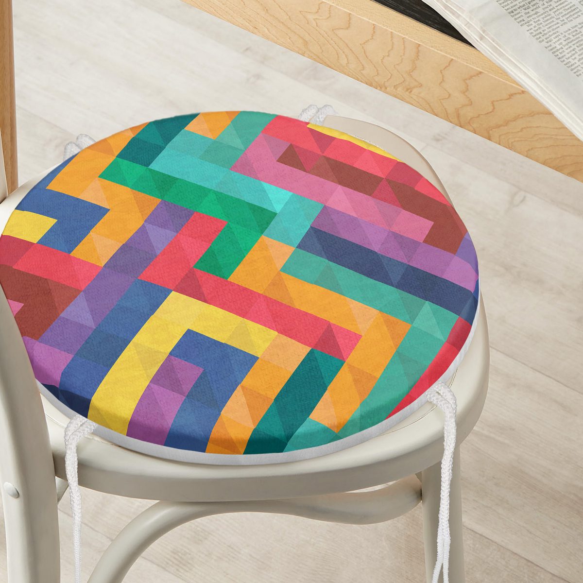 Renkli Geometrik Desenli Dijital Baskılı Yuvarlak Fermuarlı Sandalye Minderi Realhomes