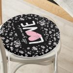 Beyaz Çiçekler Love Desenli Yuvarlak Fermuarlı Sandalye Minderi Realhomes