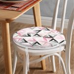 - RealHomes Yuvarlak Fermuarlı Minder - Realhomes Renkli Üçgen Motifler Dijital Baskılı Yuvarlak Fermuarlı Sandalye Minderi Realhomes