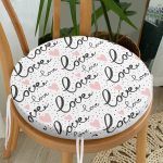 - RealHomes Yuvarlak Fermuarlı Minder - Realhomes  Realhomes Love Baskılı Pembe Kalpli Modern Yuvarlak Fermuarlı Sandalye Minderi Realhomes
