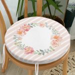 - RealHomes Yuvarlak Fermuarlı Minder - Realhomes Çiçek Motifli Think Happy Dijital Baskılı Yuvarlak Fermuarlı Sandalye Minderi Realhomes