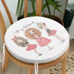 - RealHomes Yuvarlak Fermuarlı Minder - Realhomes Best Friends Temalı Dijital Baskılı Modern Yuvarlak Fermuarlı Sandalye Minderi Realhomes