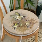 - RealHomes Yuvarlak Fermuarlı Minder - Realhomes  Saka Kuşlu Dijital Baskılı Yuvarlak Fermuarlı Sandalye Minderi Realhomes