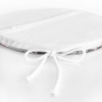 - RealHomes Yuvarlak Fermuarlı Minder - Realhomes  Füme Temalı Kanaviçe Çiçek Motifli Dijital Baskılı Yuvarlak Fermuarlı Sandalye Minderi Realhomes