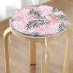 - RealHomes Yuvarlak Fermuarlı Minder - Realhomes  Palmiye Esintisi Temalı Dijital Baskılı Yuvarlak Fermuarlı Sandalye Minderi Realhomes