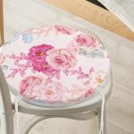 - RealHomes Yuvarlak Fermuarlı Minder - Realhomes  Pudra Çiçekler Temalı Dijital Baskılı Yuvarlak Fermuarlı Sandalye Minderi Realhomes