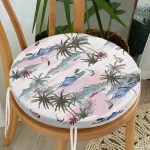 - RealHomes Yuvarlak Fermuarlı Minder - Realhomes  Palmiye Motifli Ada Desenli Dijital Baskılı Yuvarlak Fermuarlı Sandalye Minderi Realhomes