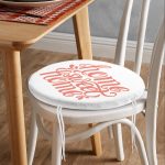 - RealHomes Yuvarlak Fermuarlı Minder - Realhomes Nar Renk Home Sweet Home Modern Dijital Baskılı Yuvarlak Fermuarlı Sandalye Minderi Realhomes