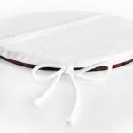 - RealHomes Yuvarlak Fermuarlı Minder - Realhomes Ekose Zeminde Beyaz Geyik Baskılı Özel Tasarımlı Dijital Baskılı Modern Yuvarlak Fermuarlı Sandalye Minderi Realhomes