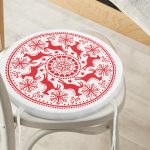 - RealHomes Yuvarlak Fermuarlı Minder - Realhomes  Geometrik Yılbaşı Geyikleri Dijital Baskılı Yuvarlak Fermuarlı Sandalye Minderi Realhomes