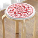 - RealHomes Yuvarlak Fermuarlı Minder - Realhomes  Geometrik Yılbaşı Geyikleri Dijital Baskılı Yuvarlak Fermuarlı Sandalye Minderi Realhomes