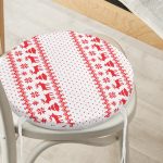 - RealHomes Yuvarlak Fermuarlı Minder - Realhomes Realhomes Kanaviçe Görünümlü Geyikler Özel Tasarım Modern Yuvarlak Fermuarlı Sandalye Minderi Realhomes