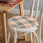 - RealHomes Yuvarlak Fermuarlı Minder - Realhomes  Realhomes Krem Zeminli Ekose Desenli Modern Yuvarlak Fermuarlı Sandalye Minderi Realhomes