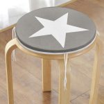 - RealHomes Yuvarlak Fermuarlı Minder - Realhomes Modern Yıldız Desen Dijital Baskılı Yuvarlak Fermuarlı Sandalye Minderi Realhomes