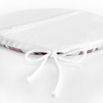 - RealHomes Yuvarlak Fermuarlı Minder - Realhomes  Kırmızı Siyah Çapraz Ekose Desenli Yuvarlak Fermuarlı Sandalye Minderi Realhomes