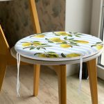 - RealHomes Yuvarlak Fermuarlı Minder - Realhomes  Mavi Çizgili Limon Desenli Dijital Baskılı Yuvarlak Fermuarlı Sandalye Minderi Realhomes