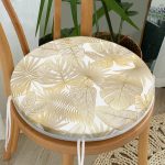 - RealHomes Yuvarlak Fermuarlı Minder - Realhomes  Vizon Renk Amazon Yaprakları Temalı Modern Yuvarlak Fermuarlı Sandalye Minderi Realhomes