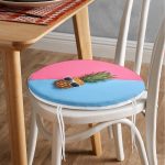 - RealHomes Yuvarlak Fermuarlı Minder - Realhomes Mavi Pembe Ananas Desenli Modern Yuvarlak Fermuarlı Sandalye Minderi Realhomes