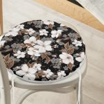 - RealHomes Yuvarlak Fermuarlı Minder - Realhomes  Siyah Zeminde 3D Çiçekler Temalı Modern Yuvarlak Fermuarlı Sandalye Minderi Realhomes