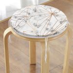 - RealHomes Yuvarlak Fermuarlı Minder - Realhomes  Mermer Zeminde Altın Geometrik Şekiller Özel Tasarımlı Yuvarlak Fermuarlı Sandalye Minderi Realhomes