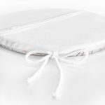 - RealHomes Yuvarlak Fermuarlı Minder - Realhomes  Mermer Zeminde Altın Geometrik Şekiller Özel Tasarımlı Yuvarlak Fermuarlı Sandalye Minderi Realhomes