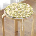 - RealHomes Yuvarlak Fermuarlı Minder - Realhomes Geometrik Şekilli Altın Detaylı Modern Yuvarlak Fermuarlı Sandalye Minderi Realhomes