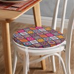 - RealHomes Yuvarlak Fermuarlı Minder - Realhomes  Realhomes Kareli Etnik Desenli Özel Tasarım Modern Yuvarlak Fermuarlı Sandalye Minderi Realhomes