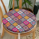 - RealHomes Yuvarlak Fermuarlı Minder - Realhomes  Realhomes Kareli Etnik Desenli Özel Tasarım Modern Yuvarlak Fermuarlı Sandalye Minderi Realhomes
