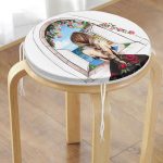 - RealHomes Yuvarlak Fermuarlı Minder - Realhomes Mutluluk Manzarası Suluboya Çizimli Özel Tasarım Yuvarlak Fermuarlı Sandalye Minderi Realhomes