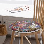 - RealHomes Yuvarlak Fermuarlı Minder - Realhomes  Realhomes Renkli Mozaik Desenli Dijital Baskılı Modern Yuvarlak Fermuarlı Sandalye Minderi Realhomes