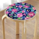 Siyah Zeminde Tropikal Desenli Özel Tasarım Dijital Baskılı Modern Yuvarlak Fermuarlı Sandalye Minderi Realhomes