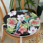 - RealHomes Yuvarlak Fermuarlı Minder - Realhomes  Siyah Zeminde Tropikal Desen Özel Tasarım Modern Yuvarlak Fermuarlı Sandalye Minderi Realhomes