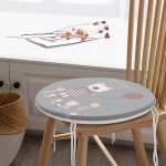 - RealHomes Yuvarlak Fermuarlı Minder - Realhomes Gri Zeminde Balon ve Ayıcık Desenli Bebek Odası Yuvarlak Fermuarlı Sandalye Minderi Realhomes