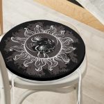 - RealHomes Yuvarlak Fermuarlı Minder - Realhomes Realhomes Özel Tasarım Güneş Ay Motifli Yuvarlak Fermuarlı Sandalye Minderi Realhomes