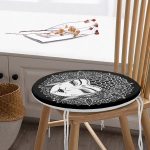 - RealHomes Yuvarlak Fermuarlı Minder - Realhomes Siyah Beyaz Otantik Woman Özel Tasarım Dijital Baskılı Yuvarlak Fermuarlı Sandalye Minderi Realhomes